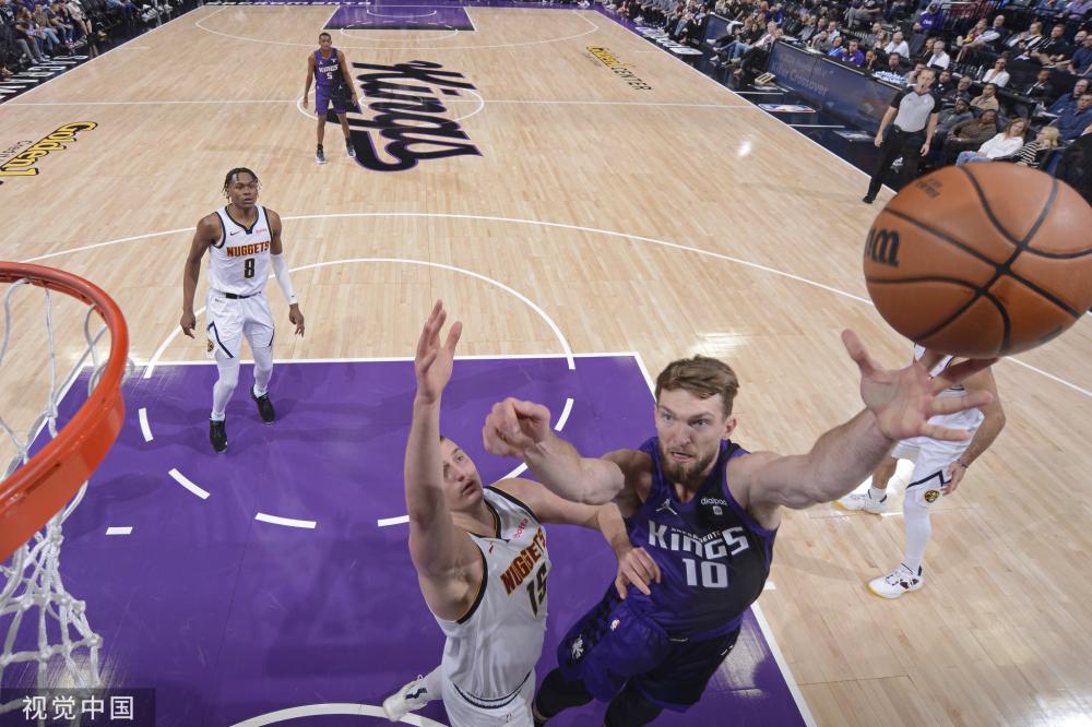 的赛场上 的赛场上