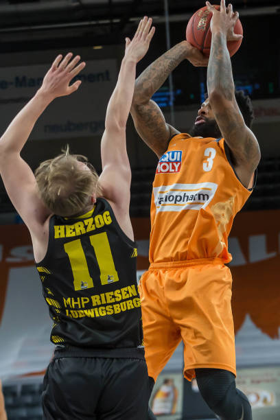 次相信他的 次相信他的